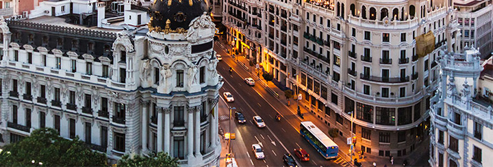 Spanien